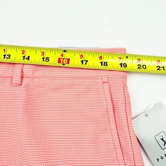 PGA Tour Men's Active Gripper Waistband UPF 50 Stretch Coral Shorts Size 36 NWT - Picture 8 of 11